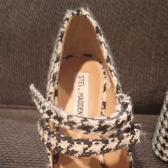 Steve Madden Black & White Houndstooth Double Strap Chunky Block Platform Heels - Picture 6 of 11